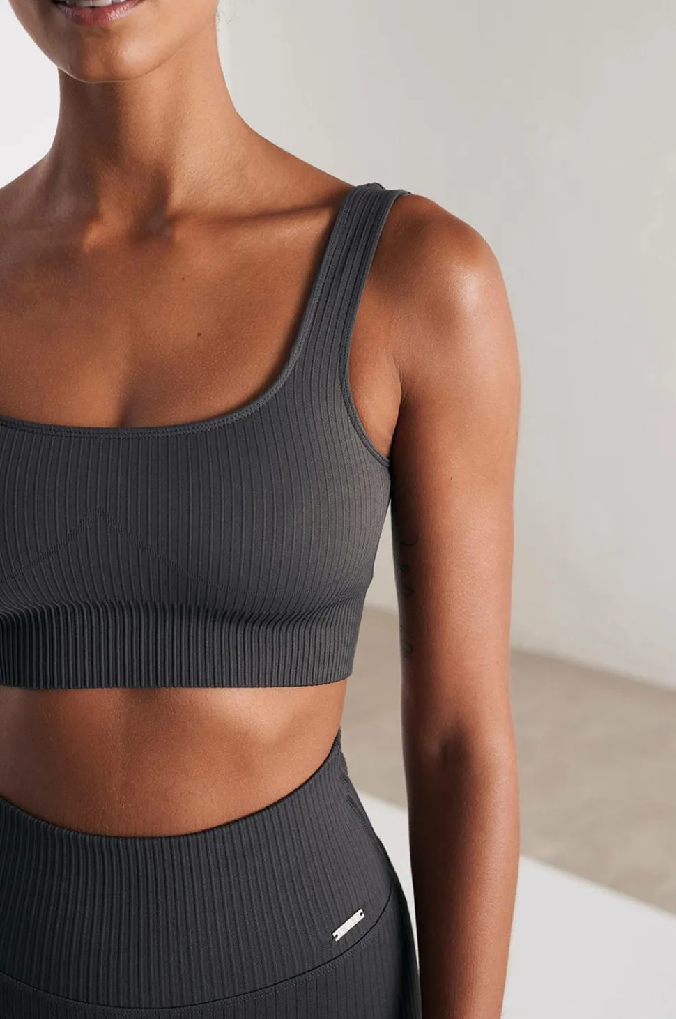 Aim'n Sports-bh Shadow Grey Ribbed Seamless Bra