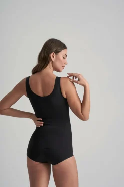 Bye Bra Formgivning af linned Smooth Essentials Cami - light support
