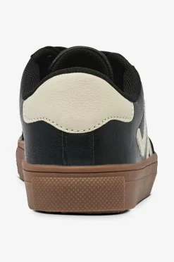 Duffy Sneakers