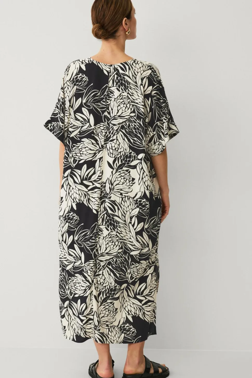 Ellos Collection Kaftan i viskose med knaplukning