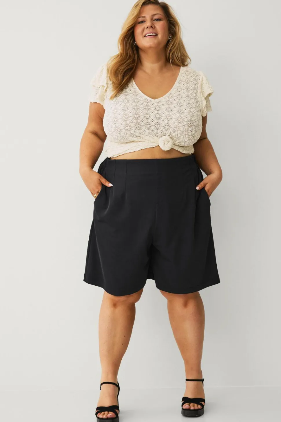 Ellos Collection Shorts
