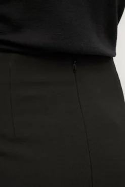 Ellos Collection Skræddersyet kjole med slids