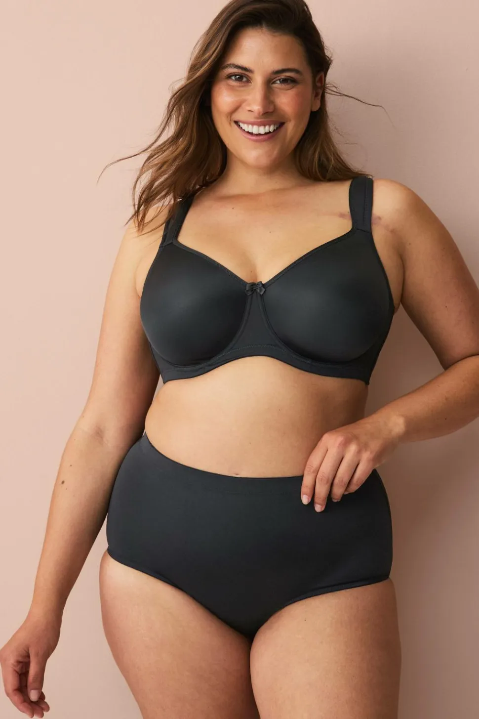 Ellos Plus collection Bh med bøjler Minimizer Cilla