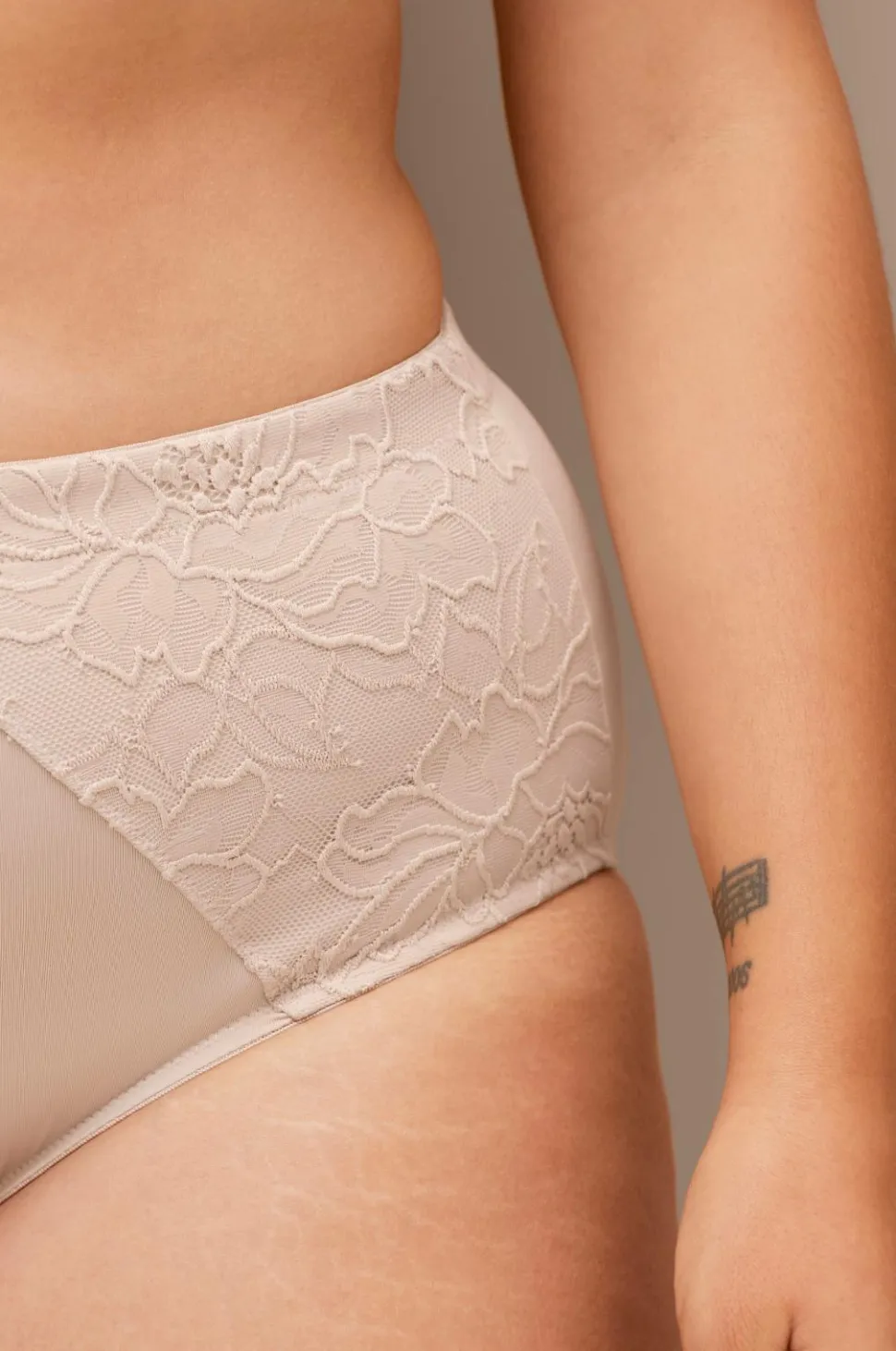 Ellos Plus collection Maxi-pink i høj model