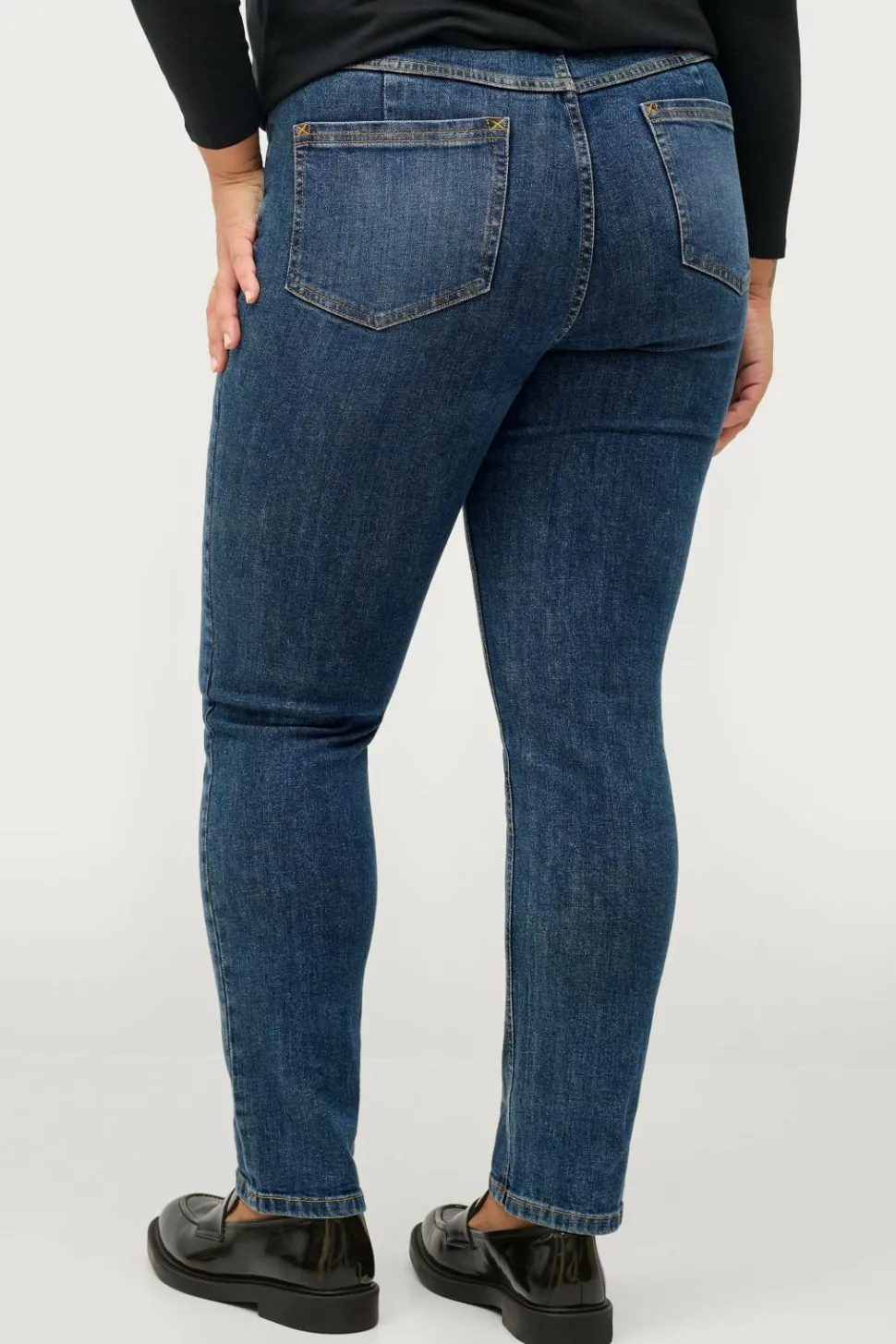 Ellos Plus collection Lige jeans med høj talje