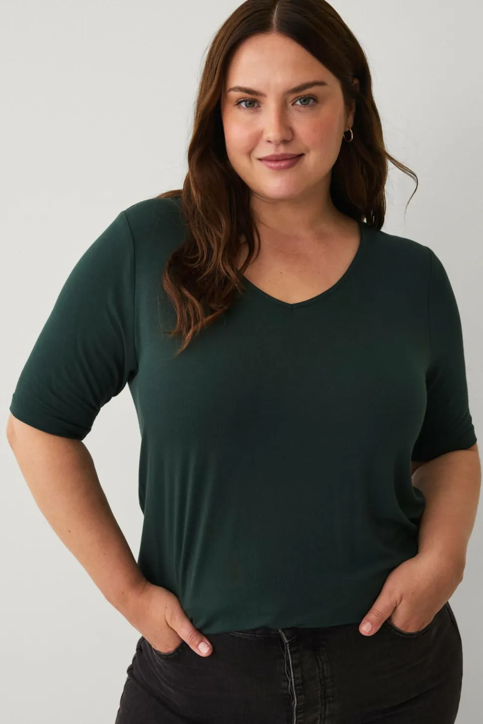 Ellos Plus collection Blød top med V-hals