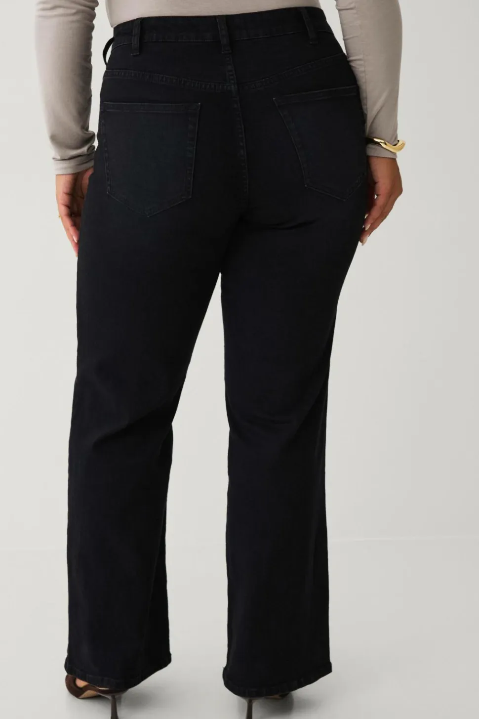 Ellos Plus collection Højtaljede jeans med brede ben