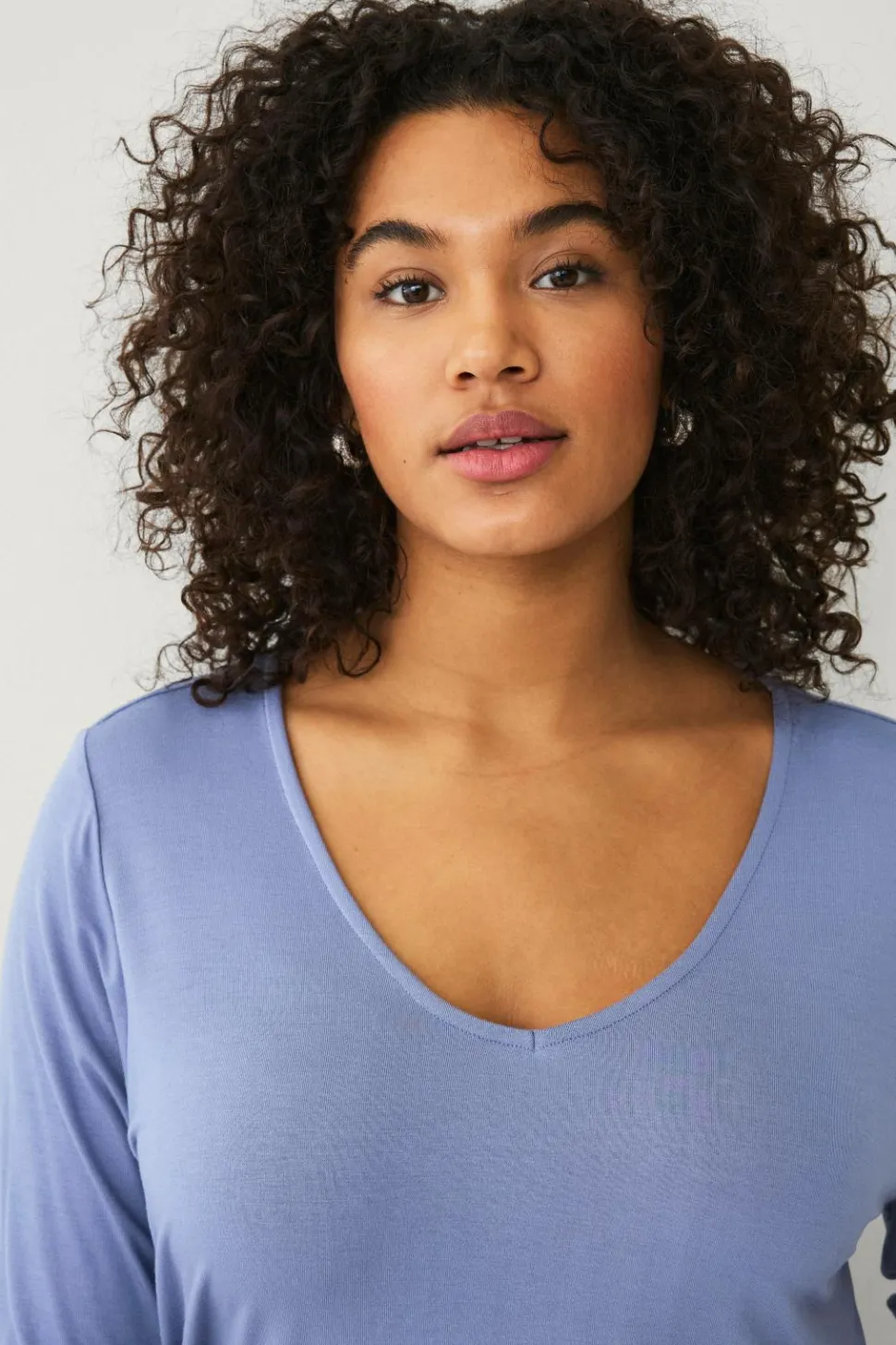 Ellos Plus collection Blød top med V-hals
