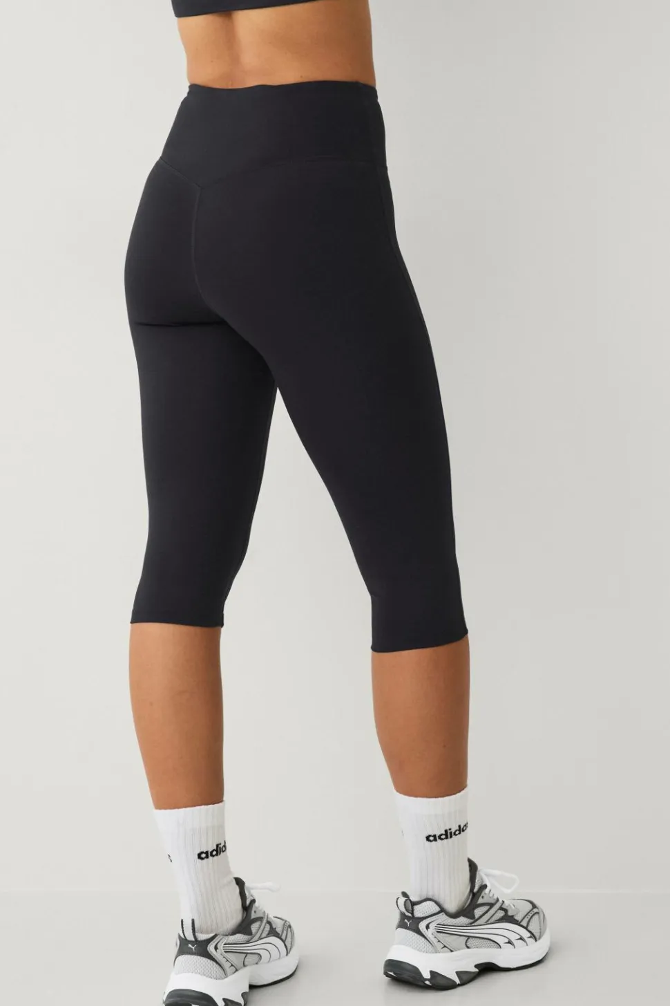 Ellos STUDIO Træningstights Capri Tights Flat Front Core