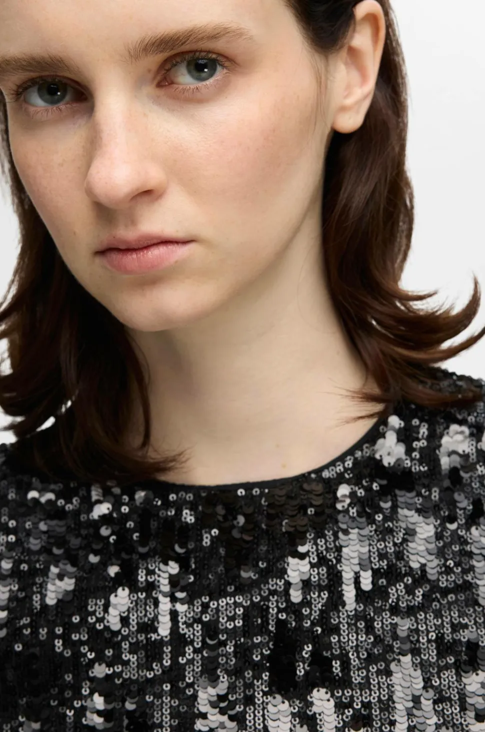 Selected FEMME Kjole slfAri-Colyn LS Short Sequins Dress