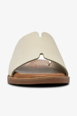 Tamaris Slip ons