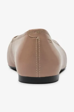 Vagabond Ballerinasko Jolin