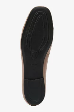 Vagabond Ballerinasko Jolin