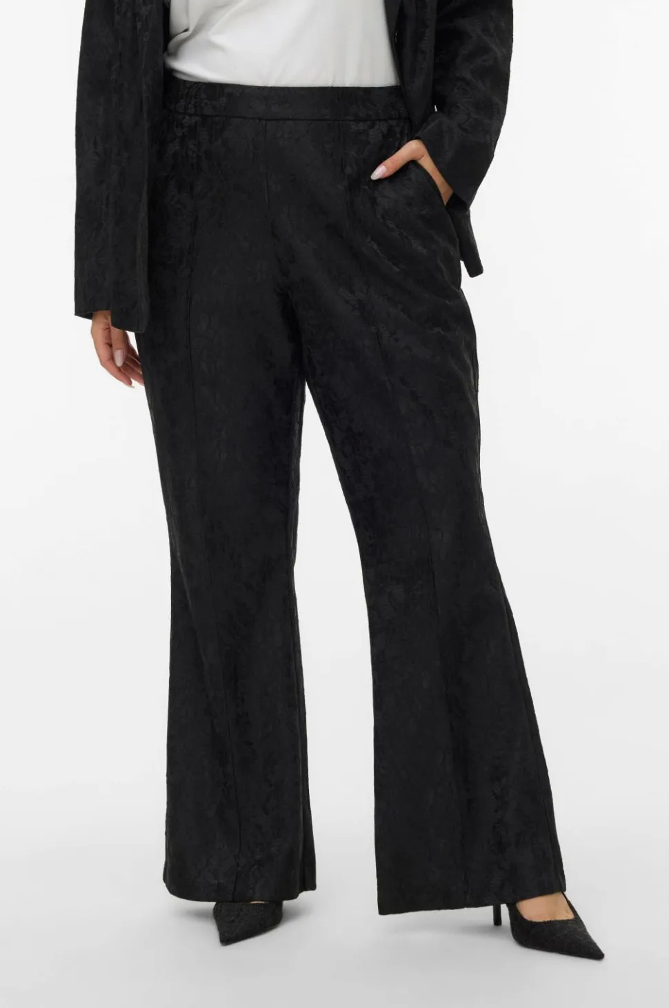 Vero Moda Curve Bukser vmcScarly MW Flared Lace Pant Cur
